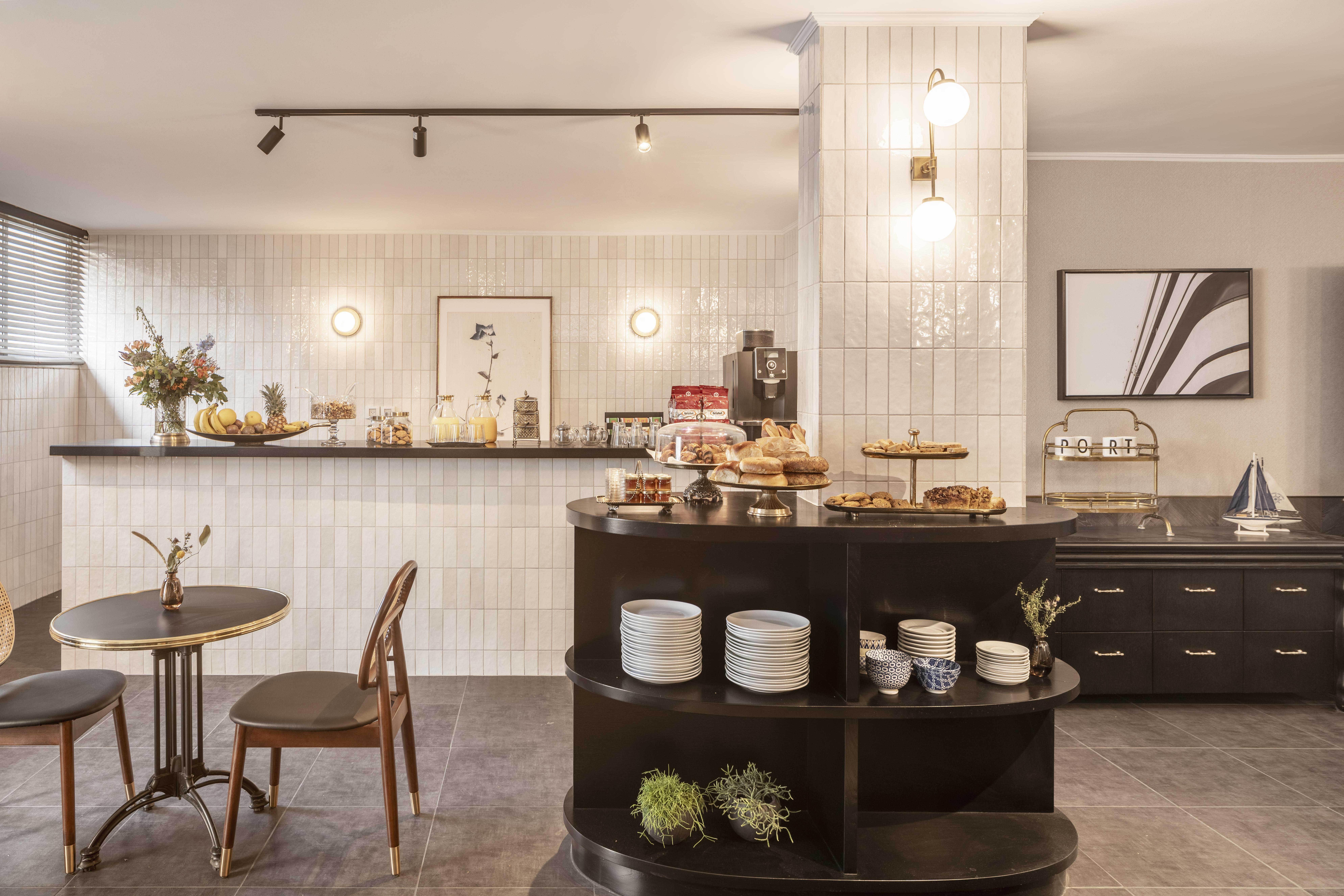 The New Port Hotel Tlv Tel Aviv Exterior photo